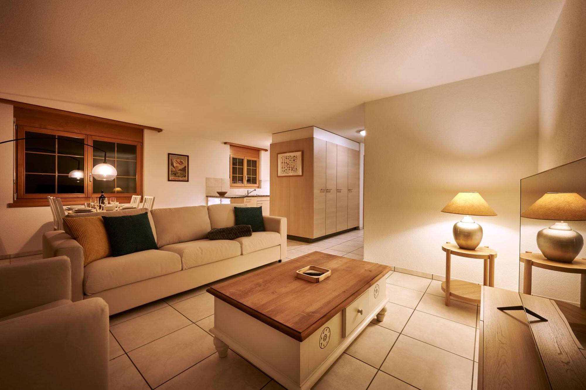 Mountain View, Luxury, Spacious With Views *